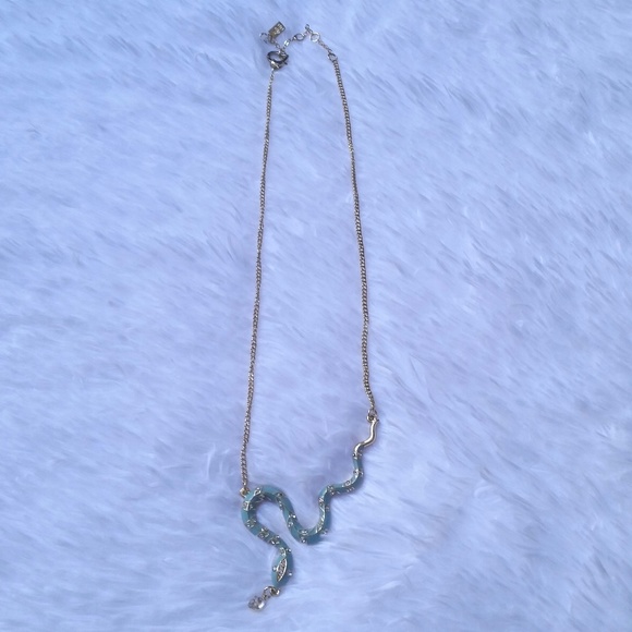 Crystal Snake Necklace by Jennifer Lopez - Picture 4 of 5